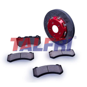 赛车日产 GTR-35 高性能轻质碳陶瓷制动盘+刹车片